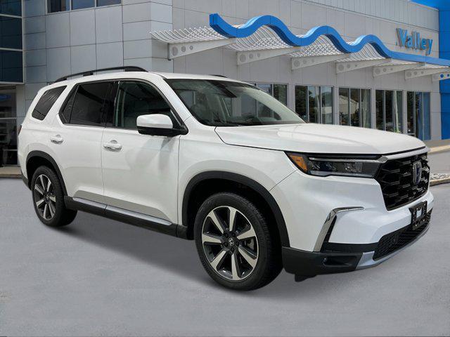 new 2025 Honda Pilot car, priced at $55,030