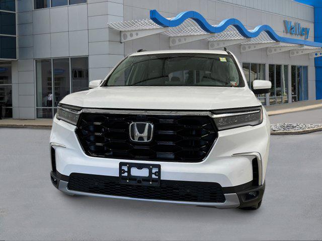 new 2025 Honda Pilot car, priced at $55,030