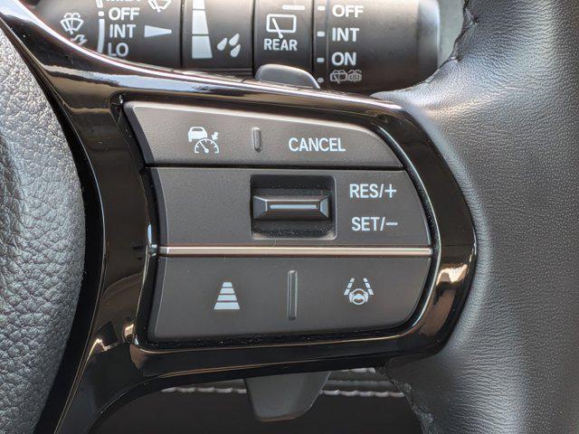 used 2025 Honda Pilot car, priced at $44,995