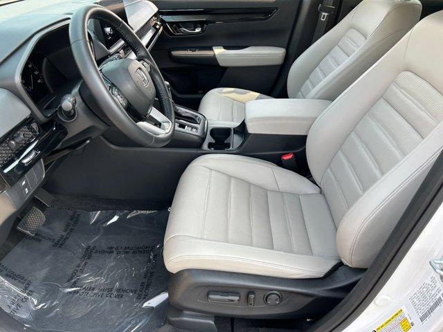 used 2025 Honda CR-V car, priced at $35,995