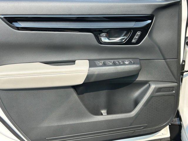 used 2025 Honda CR-V car, priced at $35,995