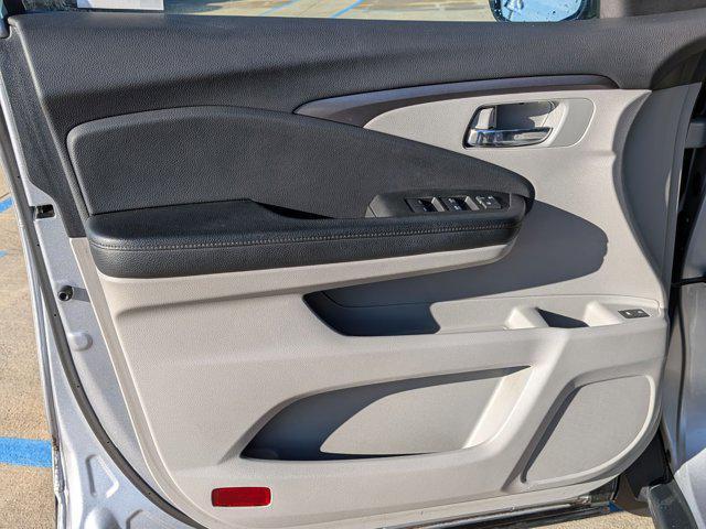 used 2018 Honda Pilot car, priced at $15,995