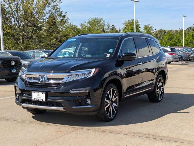 used 2022 Honda Pilot car, priced at $35,995
