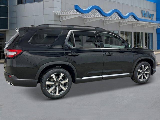 new 2025 Honda Pilot car, priced at $54,530