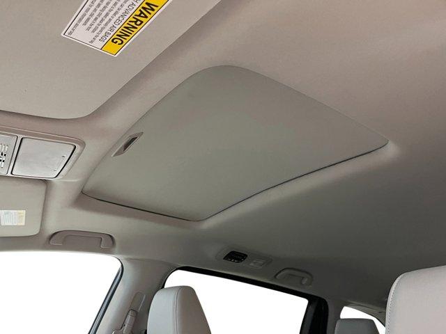 new 2025 Honda Odyssey car, priced at $43,670