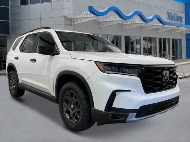new 2025 Honda Pilot car, priced at $51,305