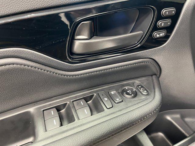new 2025 Honda Odyssey car, priced at $48,370