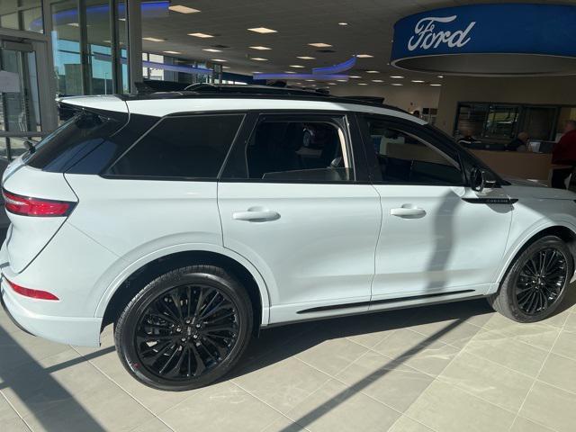 new 2025 Lincoln Corsair car, priced at $50,382
