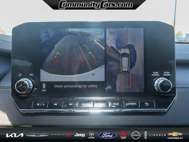 used 2023 Mitsubishi Outlander car, priced at $23,989