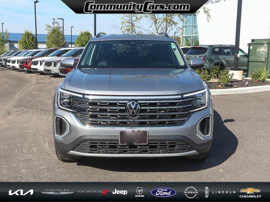 used 2024 Volkswagen Atlas car, priced at $29,500