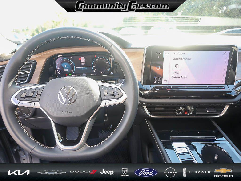 used 2024 Volkswagen Atlas car, priced at $29,500