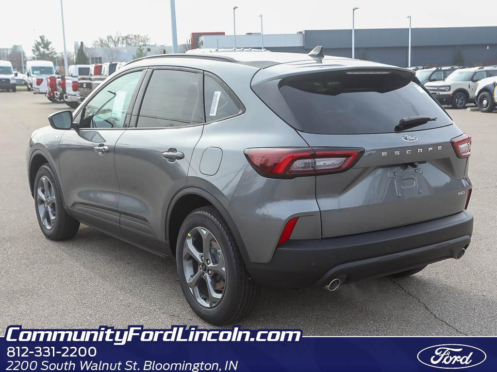 new 2026 Ford Escape car, priced at $33,018