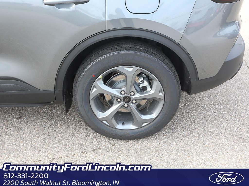 new 2026 Ford Escape car, priced at $33,018