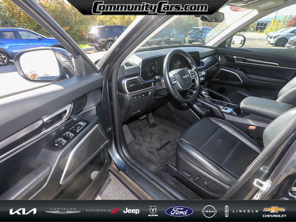 used 2024 Kia Telluride car, priced at $33,500