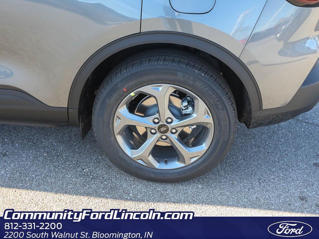 new 2026 Ford Escape car, priced at $33,039