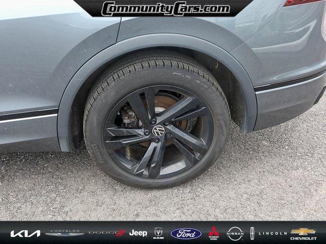 used 2024 Volkswagen Tiguan car, priced at $31,400