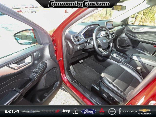 used 2022 Ford Escape car, priced at $25,000