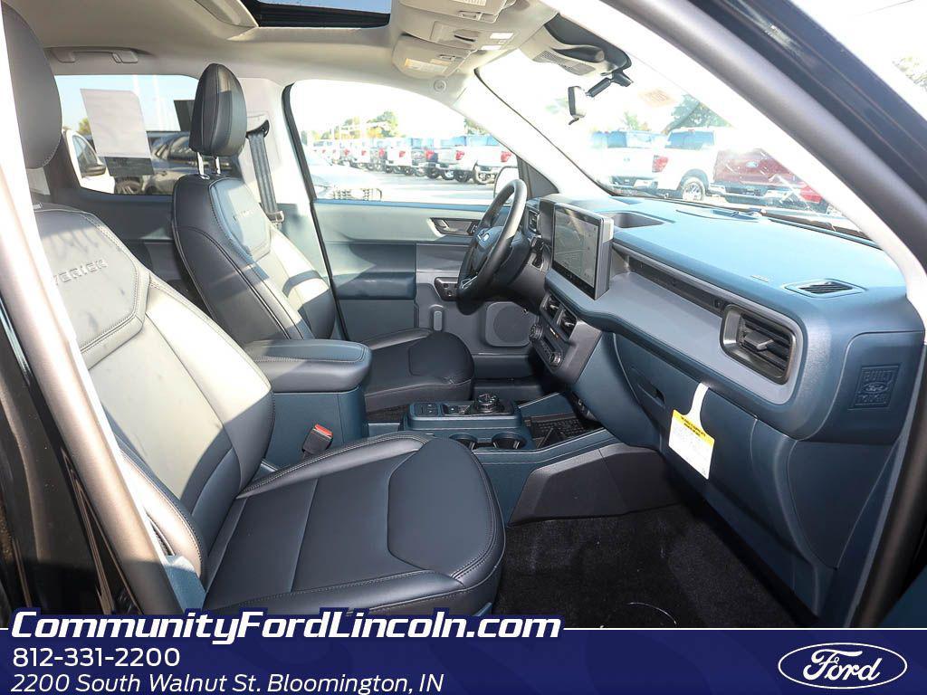 new 2025 Ford Maverick car, priced at $40,047