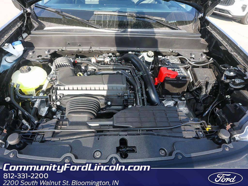 new 2025 Ford Maverick car, priced at $40,047