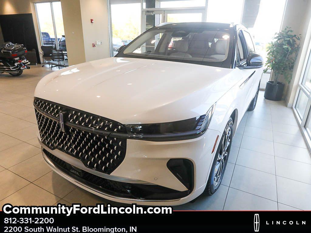 new 2025 Lincoln Nautilus car, priced at $65,731