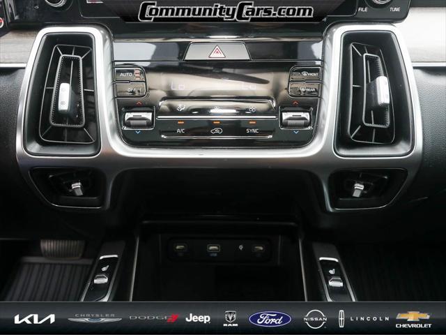used 2023 Kia Sorento car, priced at $27,000