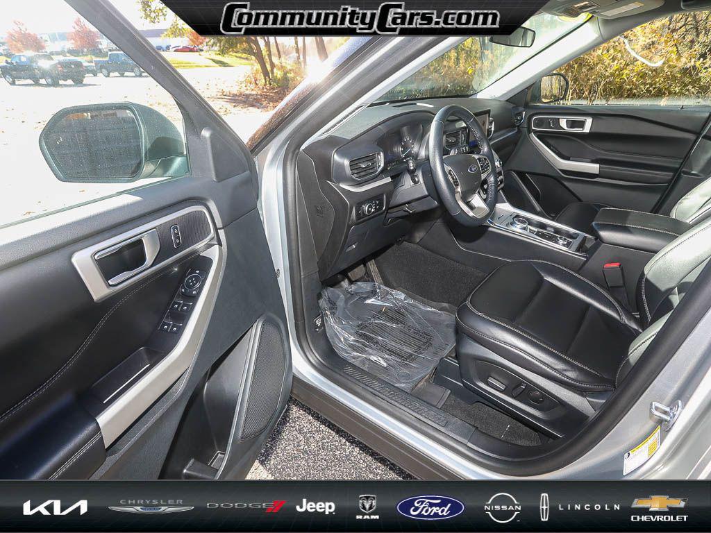 used 2023 Ford Explorer car, priced at $33,800