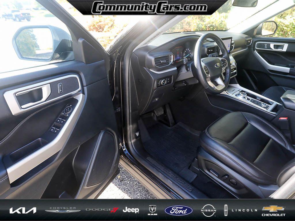 used 2023 Ford Explorer car, priced at $31,000