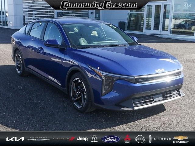 used 2025 Kia K4 car, priced at $22,400