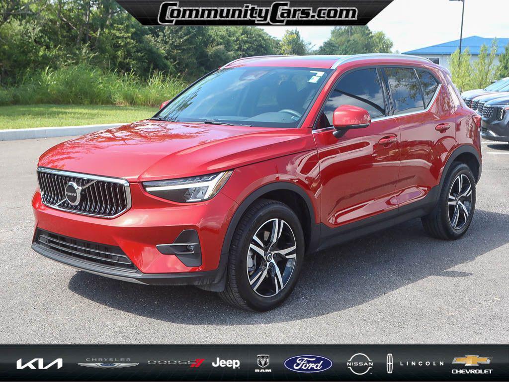 used 2023 Volvo XC40 car, priced at $29,800