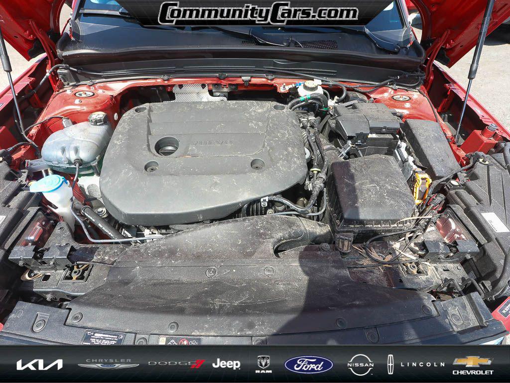 used 2023 Volvo XC40 car, priced at $29,800