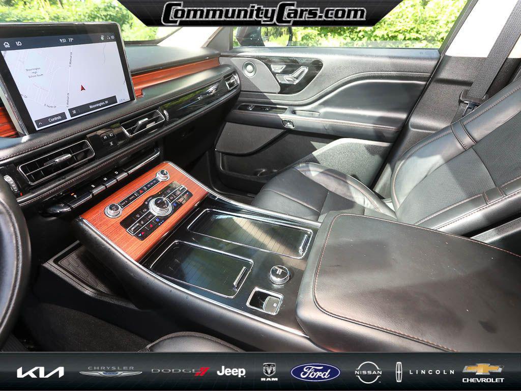 used 2023 Lincoln Aviator car, priced at $52,800