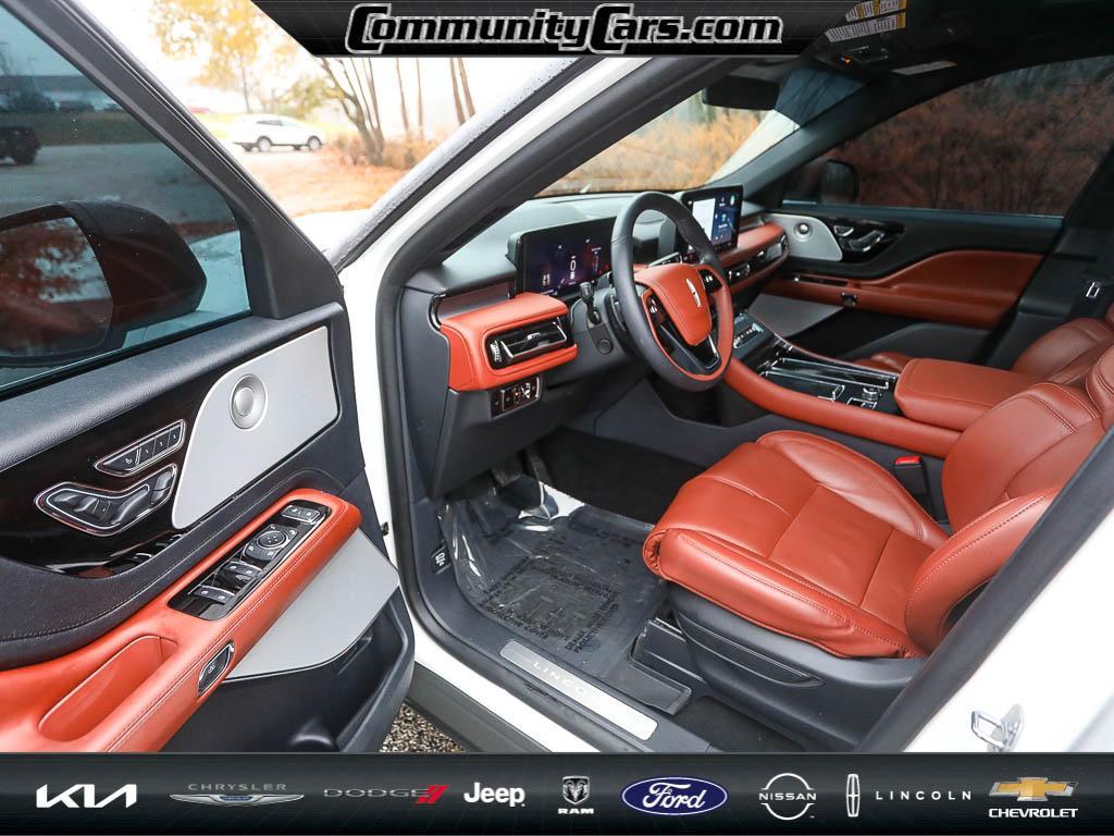 used 2025 Lincoln Aviator car, priced at $69,000