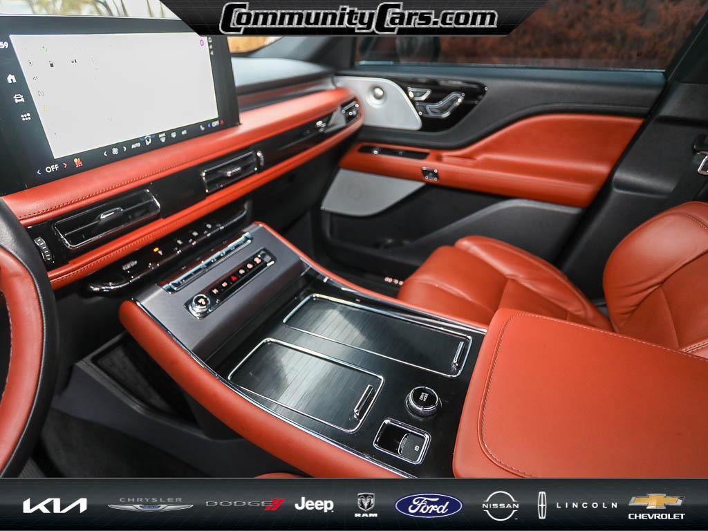 used 2025 Lincoln Aviator car, priced at $69,000