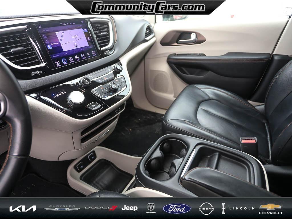 used 2017 Chrysler Pacifica car, priced at $10,600