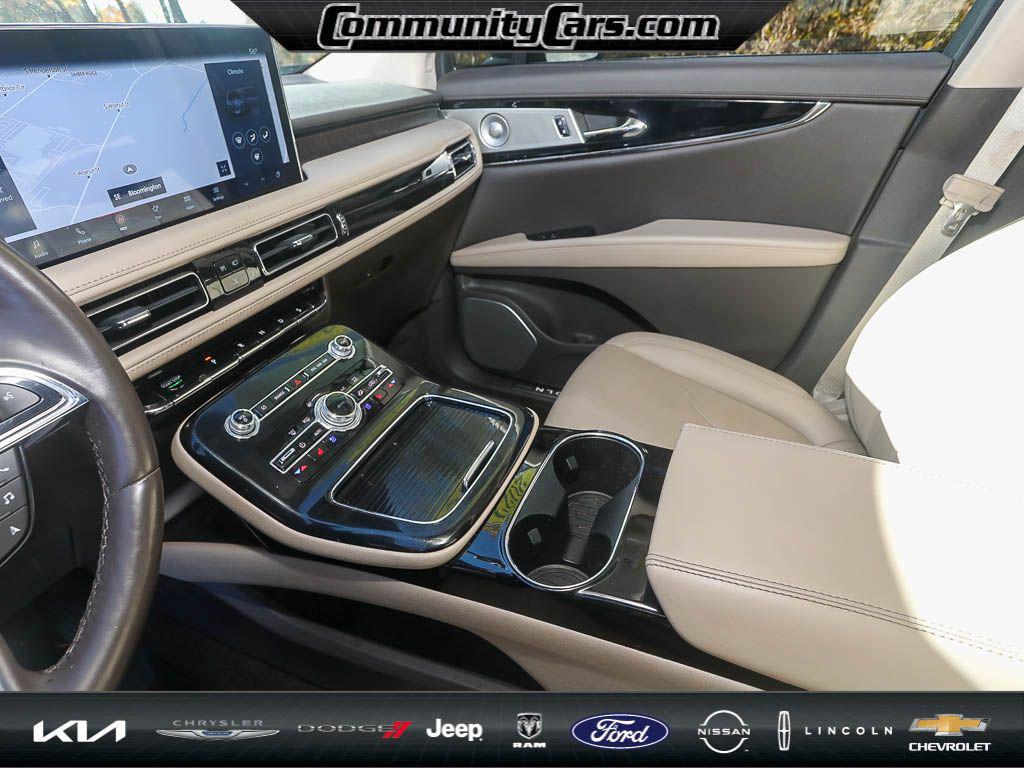 used 2022 Lincoln Nautilus car, priced at $39,000