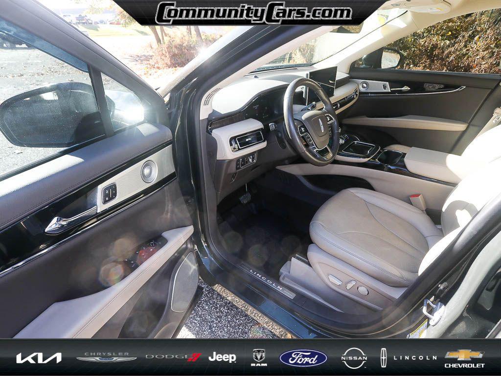 used 2022 Lincoln Nautilus car, priced at $39,000