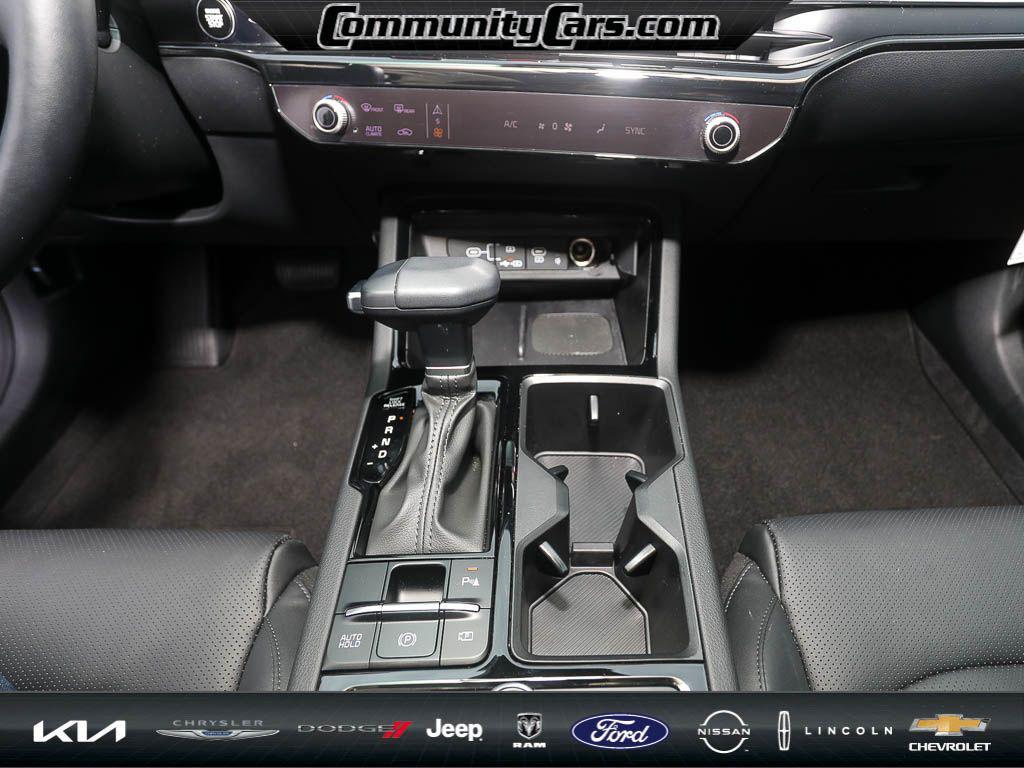 used 2025 Kia K5 car, priced at $27,980