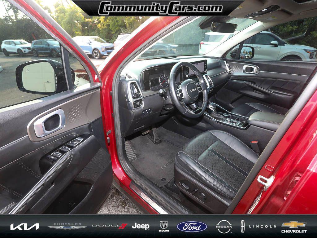 used 2022 Kia Sorento car, priced at $21,860