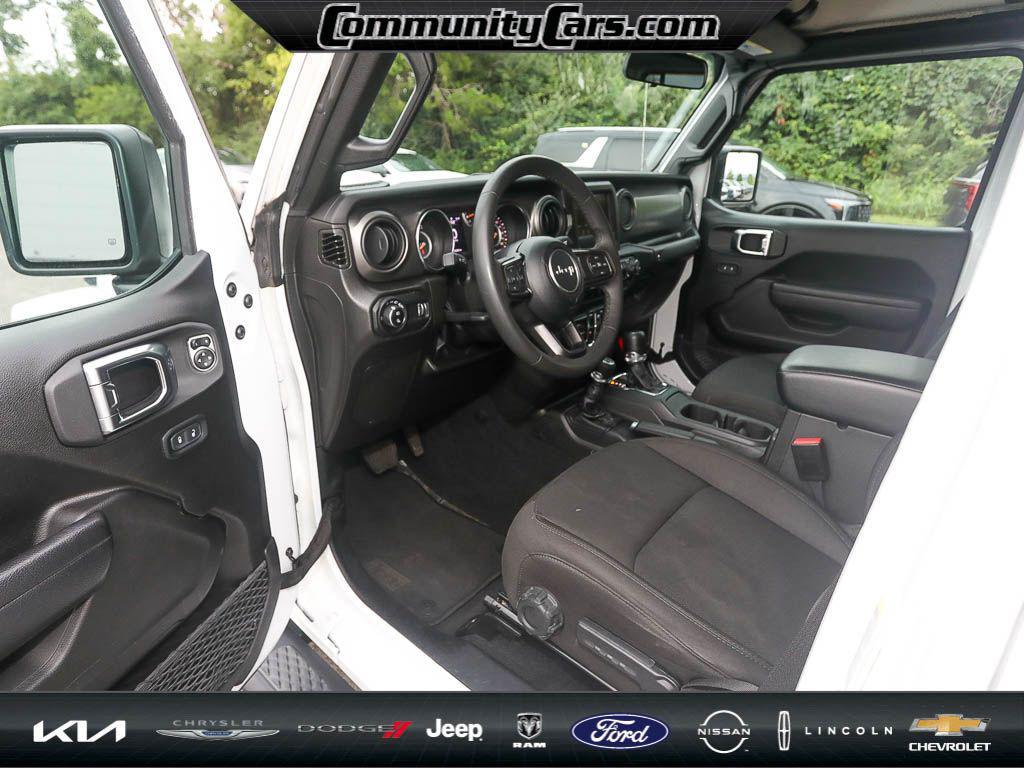 used 2023 Jeep Gladiator car, priced at $32,790