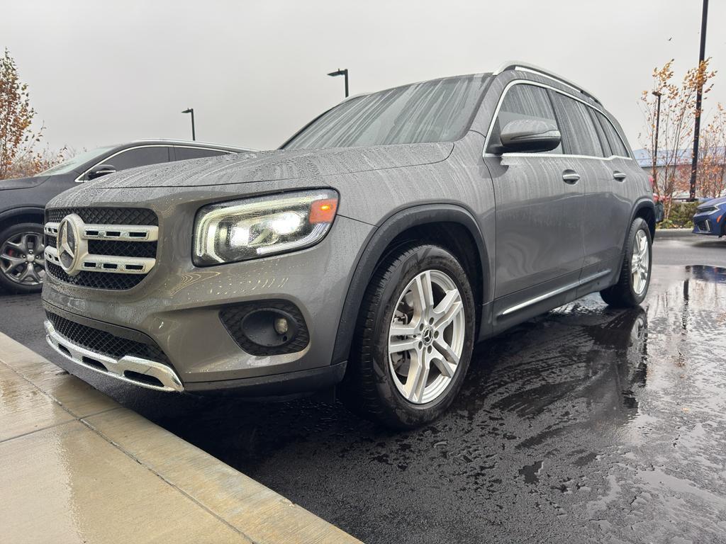 used 2021 Mercedes-Benz GLB 250 car, priced at $27,319