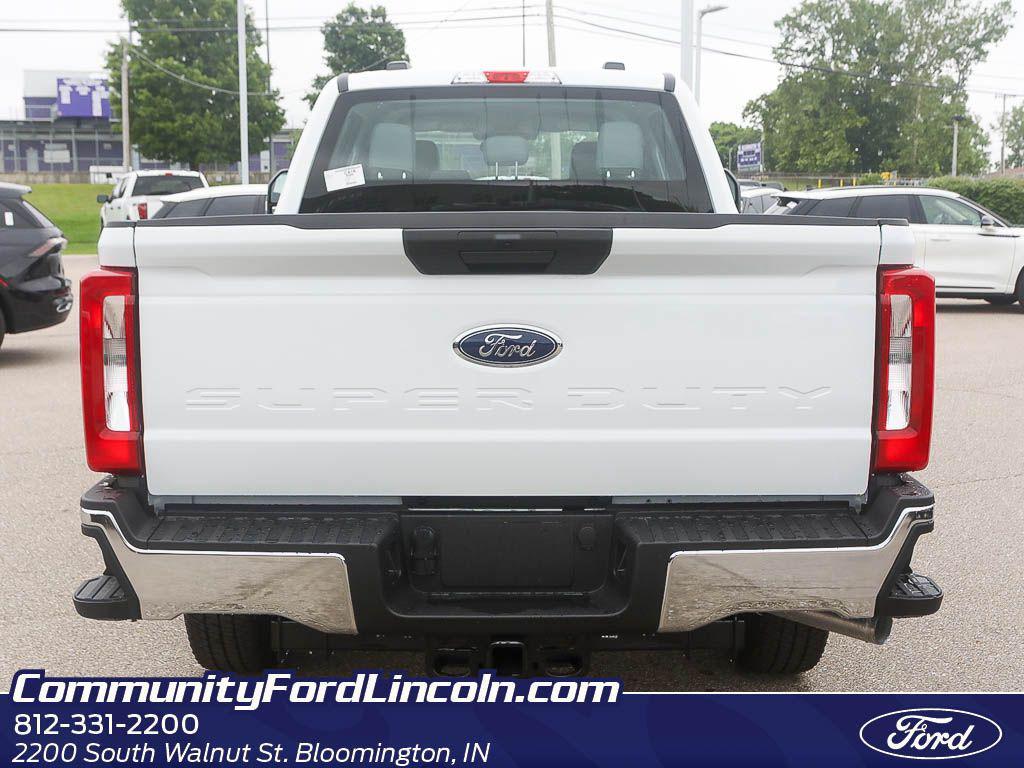 new 2025 Ford F-250 car, priced at $52,324
