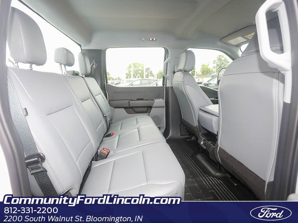 new 2025 Ford F-250 car, priced at $52,324