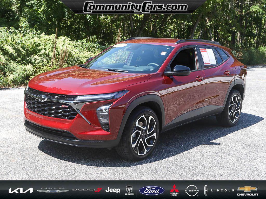used 2025 Chevrolet Trax car, priced at $26,000