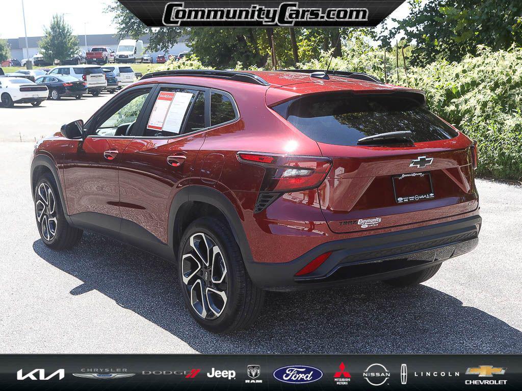 used 2025 Chevrolet Trax car, priced at $26,000