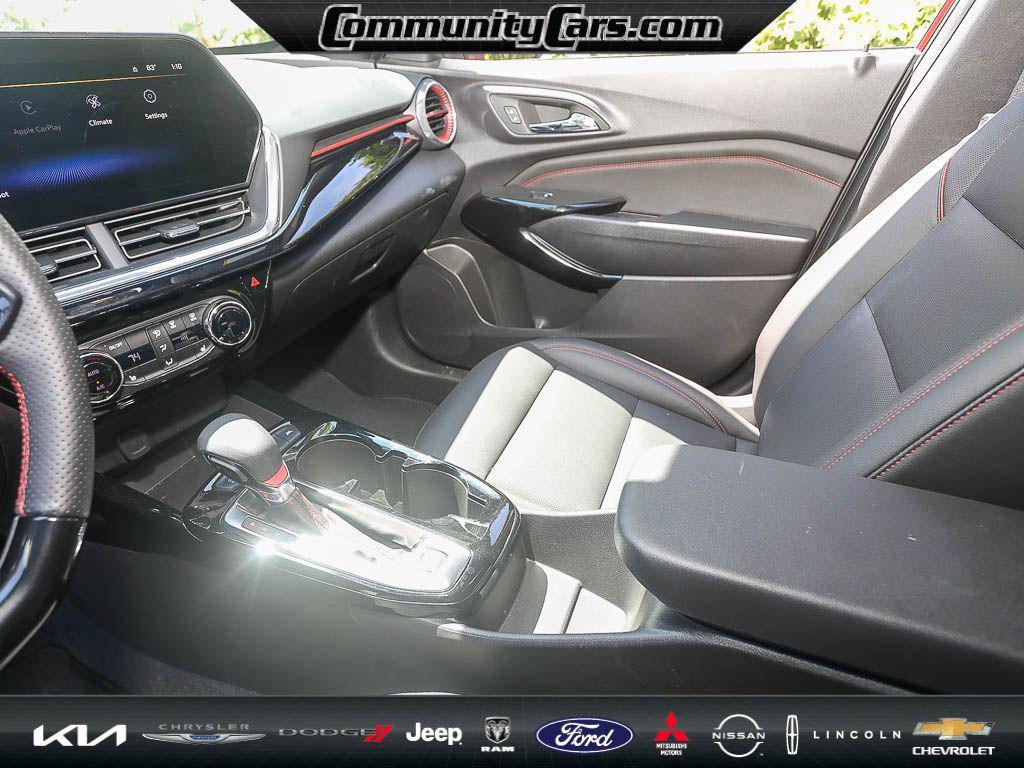 used 2025 Chevrolet Trax car, priced at $26,000