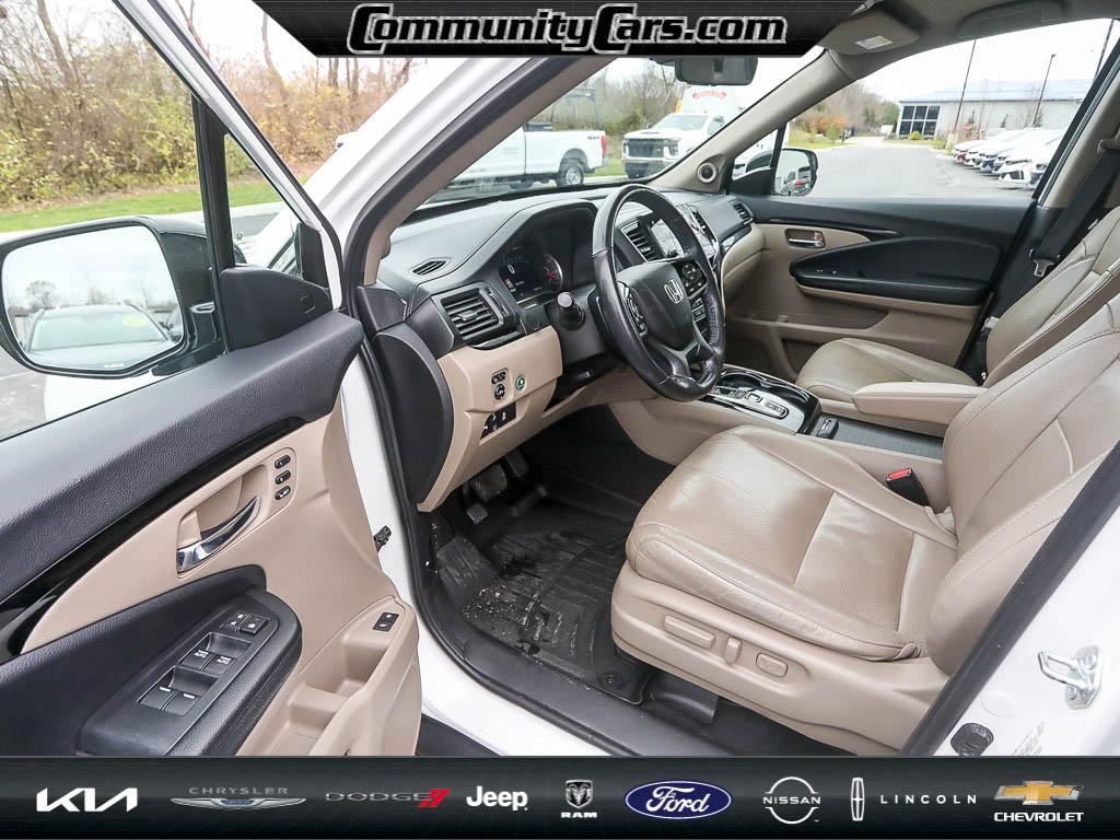 used 2021 Honda Pilot car, priced at $24,790