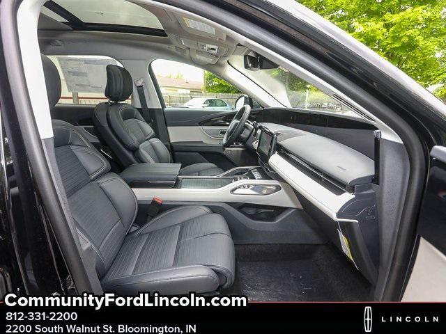 new 2025 Lincoln Nautilus car, priced at $63,390