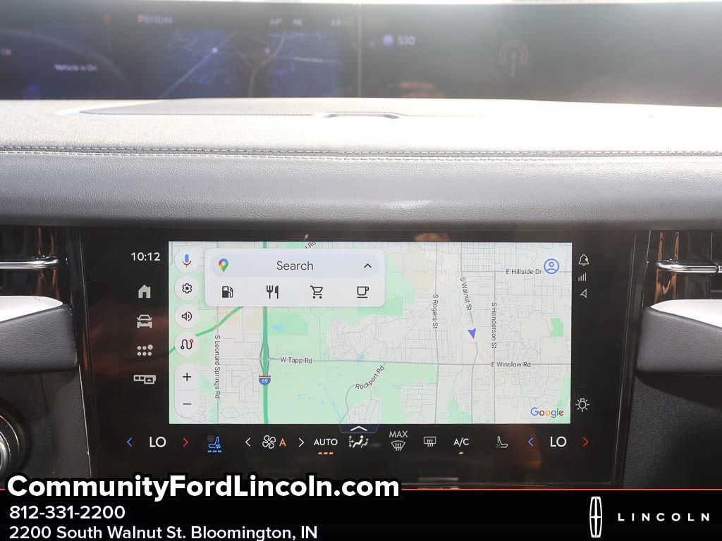 new 2025 Lincoln Navigator car, priced at $104,400