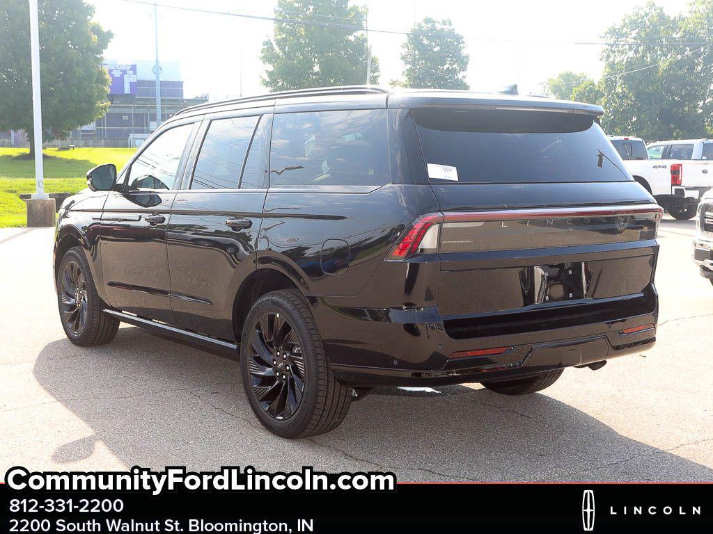 new 2025 Lincoln Navigator car, priced at $104,400