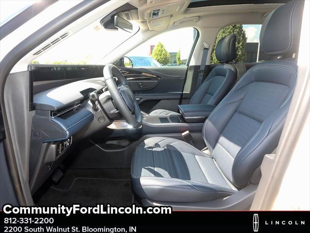 new 2025 Lincoln Nautilus car, priced at $60,571